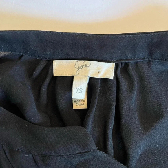 Joie Silk  Black blouse size XS - Picture 4 of 9